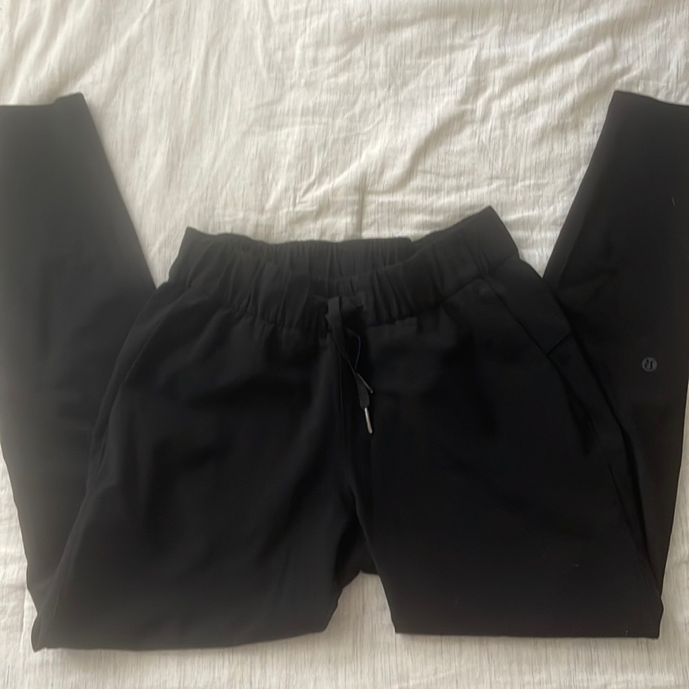 Lululemon joggers